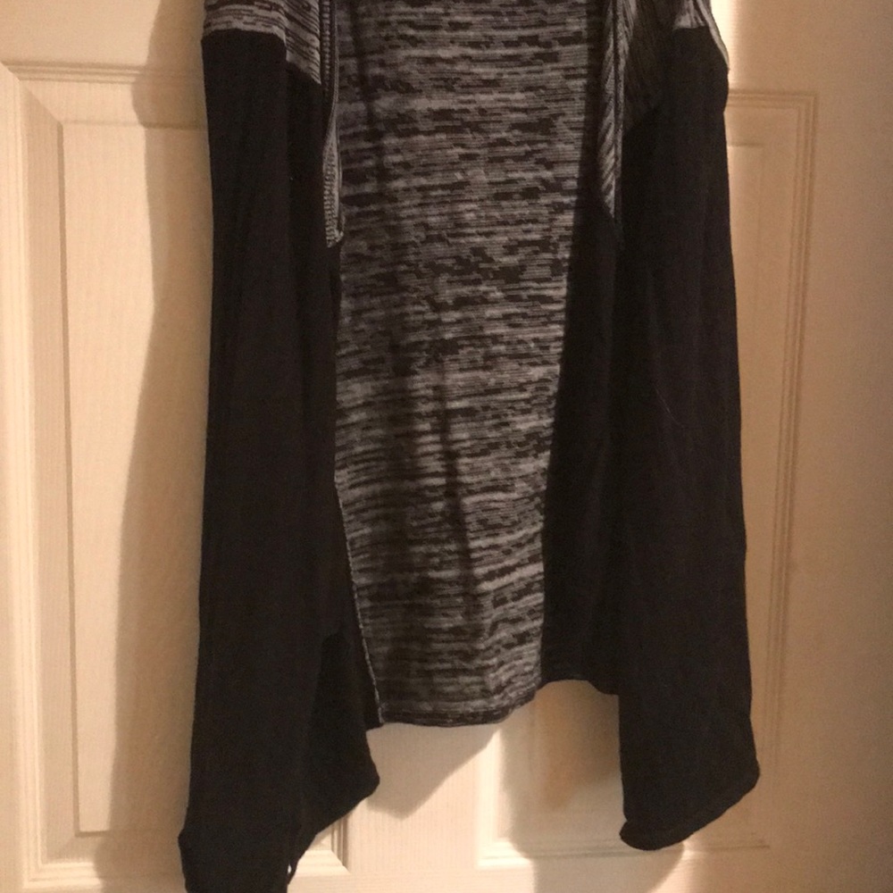 Cardigan - Picture 2 of 2